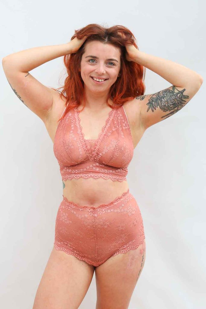 Curvy Ellie Bra and High Waisted Knickers in Dusty Rose