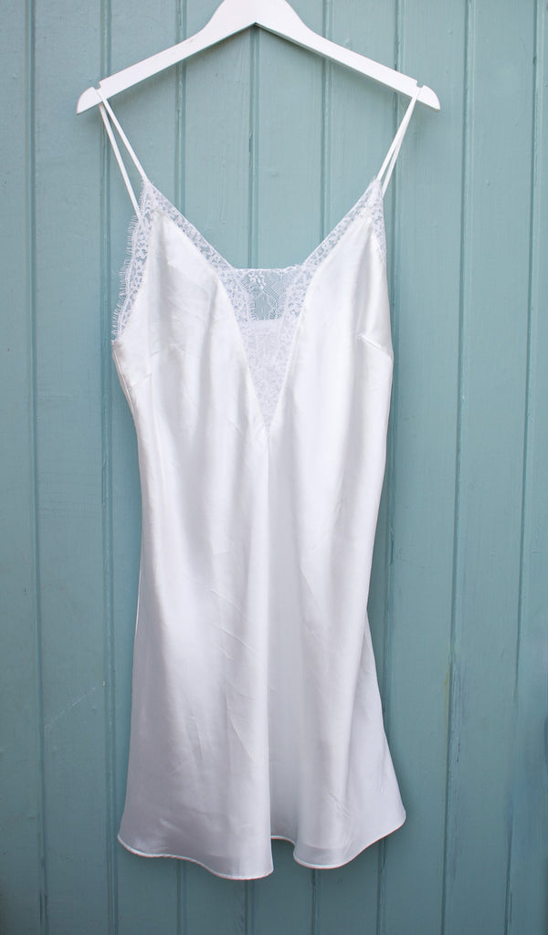 White Vintage Lace Slip - 12-14 UK